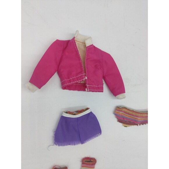 Vintage 1983 Barbie Twice As Nice Reversible Fashions In & Outfittd #4825 Mattel - Picture 5 of 16